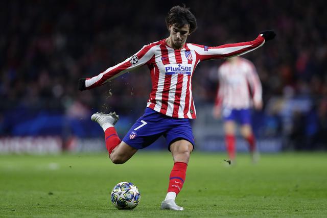 向一个更加 向一个更加